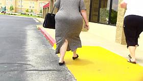 BBW In Sundress MASSIVE ASS