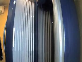 Nice tits chick with shaved pussy spied in tanning room