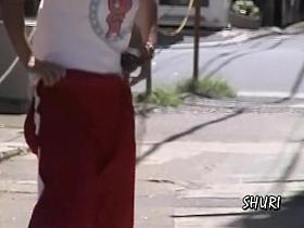 This sharking shuri guy scared her by seeing her ass