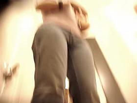 Erotic body of slender change room amateur on the cam