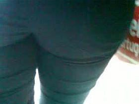 novinha cuzuda de calca preta