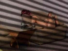 girl caught masturbating on cam