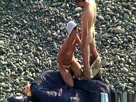 Blowjob and pussy eating at beach