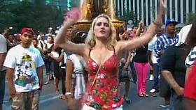 Hawt in Public -= JRay513 =-