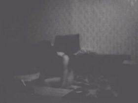 another video girl changes clothes