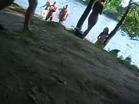 Girls like it when I film them on the beach