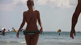 voyeur cam with sexy boobs