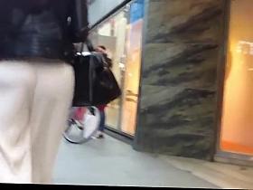 Huge butt in loose white pants