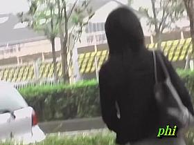 No panties sharking means that girl loves to be adventurous