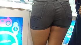 RICH LADY SHORT BOND GOOD ass