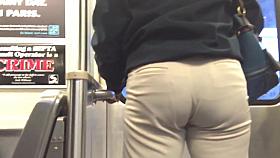 TRAIN BOOTY