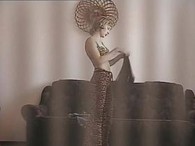 monica-voyeur-01.avi