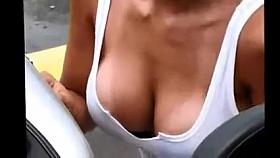 Sexy car wash - Downblouse - Cleavage