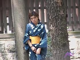 Kinky Japanese boob sharking video showing a sweet girl