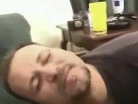 Cornudo sirve a Dama y Toro