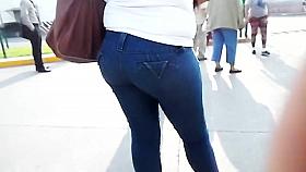 Culito de chava de Prepa