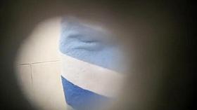 Nice bath for a yummy pussy