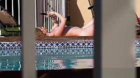 Student Daisy Chainz Hers Her Wet Pussy Plowed