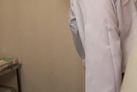 Japanese babe got toyed at some strange gyno clinic