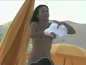 Voyeur - Beach. Cute Girl.