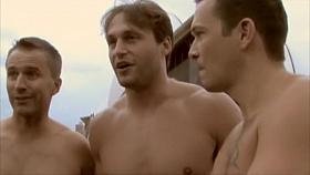 Thousands of people pose completely naked for an art creation