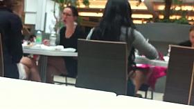 Time Lapse foodcourt legs