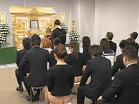 Hot public action with fantastic Asian slag doing various wild things