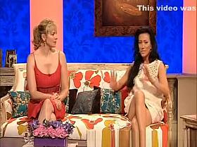 Mature hottie crossing legs