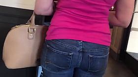 Gaps,Gilfs, Milfs, & Teens in Jeans