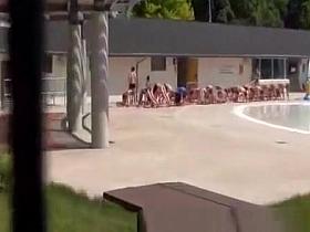 Peeping young highschoolers in beach campament