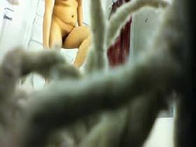 pendeja en el escusado