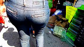 Culona Irresistible (MILF)