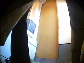 Girls Pissing voyeur video 180