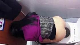 Sexy girl noticed she is being filmed