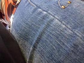 Ella misma se encoxa