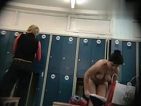 Hidden Camera Video. Dressing Room N 192