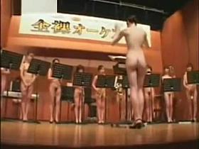 Nude orchestra