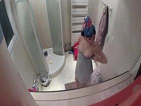 salope narcissique....