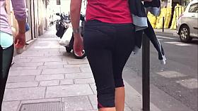 Ass voyeur 23 - Two teens in sport leggings VPL