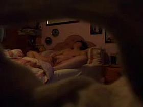 I shoot my girlfriend masturbating on cam through wall hole