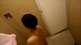 Mi Vecina Espiada en la ducha