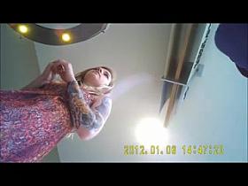 hot teen in mall upskirt