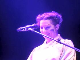 Wicked singer goes naked during her performance