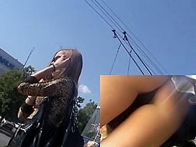 Instinct upskirt
