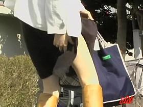 Busy looking babe gets mercilessly street sharked.