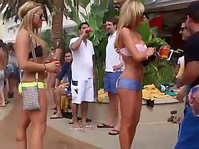 Ass wrapped like a little gift