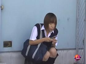 Beautiful Japanese bitch getting sharking gift from lustful stranger