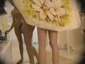 HIDDEN CAM WOMEN SHOWERING