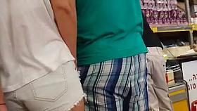 Israel . At the supermarket.