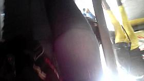 COME CULO CASADA EN LA ESTACION DE CAMIONES